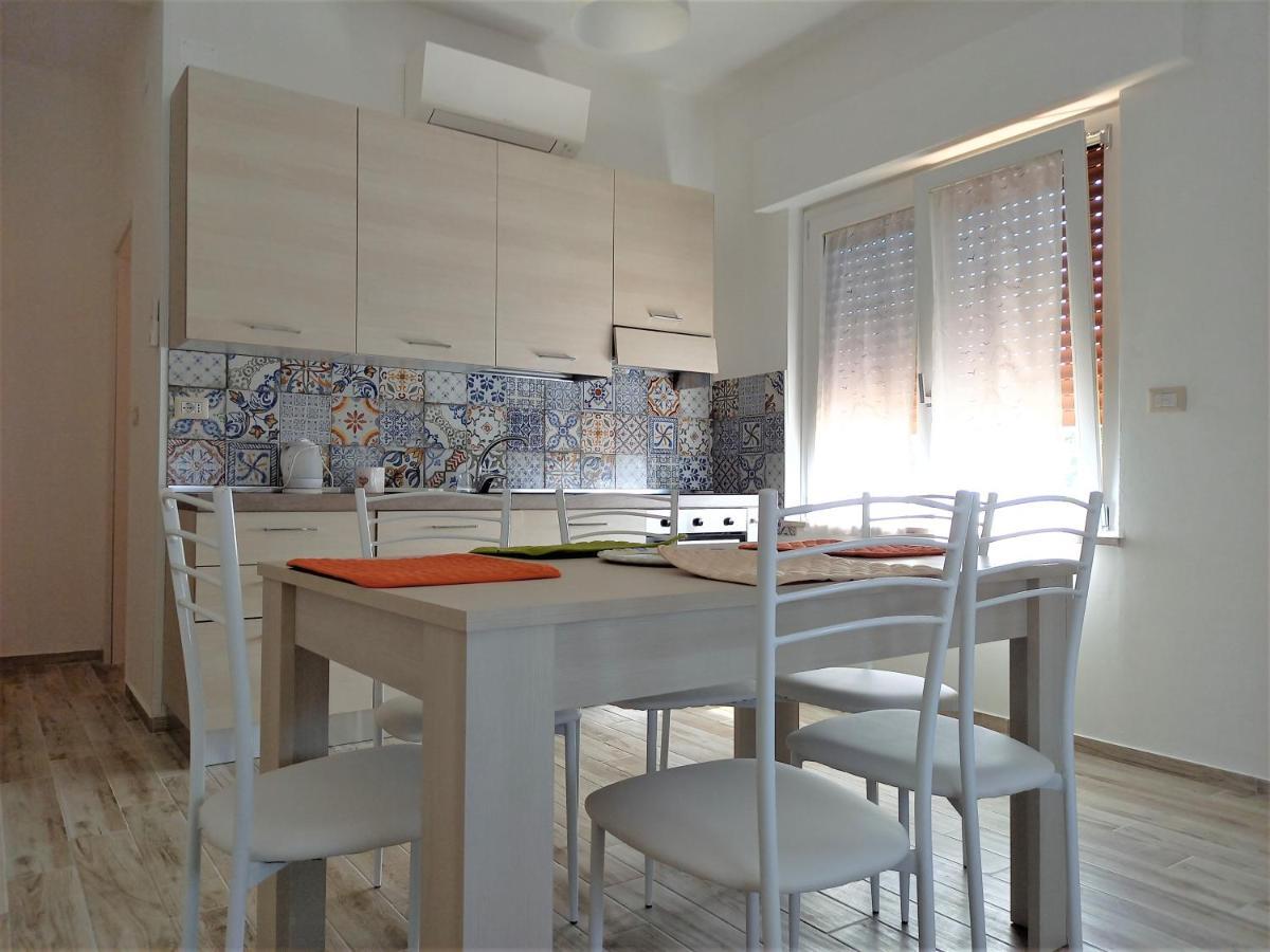 B&B La Vela Villa Rosa Di Martinsicuro Luaran gambar