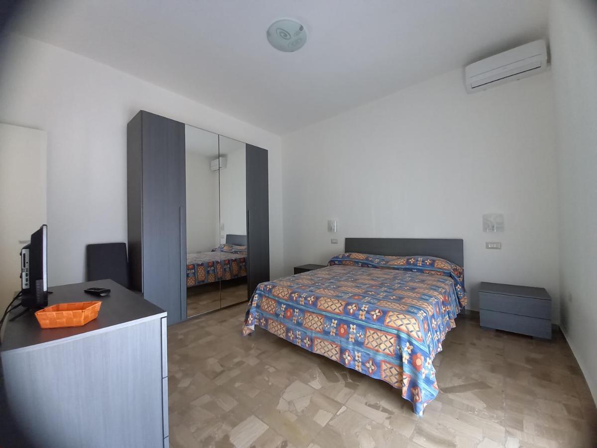 B&B La Vela Villa Rosa Di Martinsicuro Luaran gambar