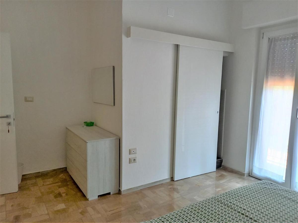B&B La Vela Villa Rosa Di Martinsicuro Luaran gambar