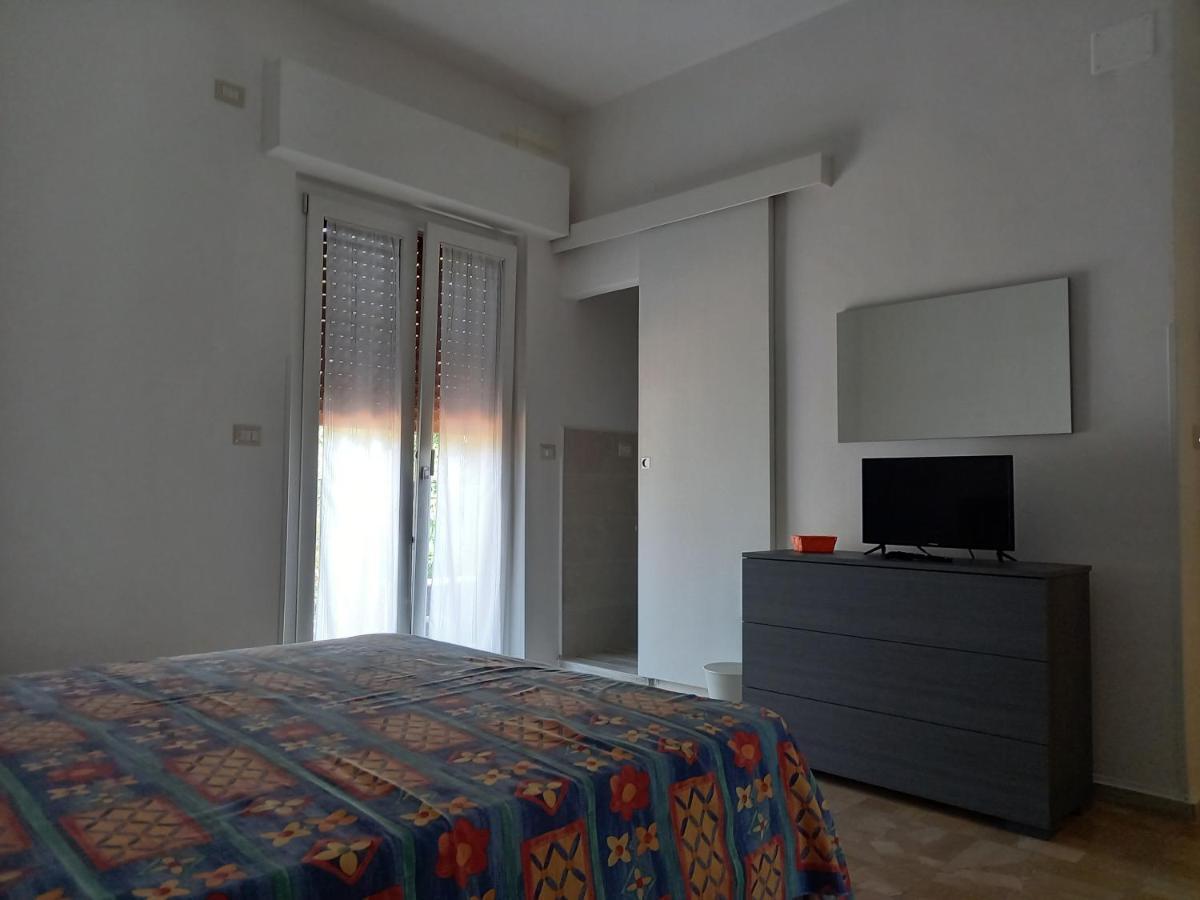 B&B La Vela Villa Rosa Di Martinsicuro Luaran gambar